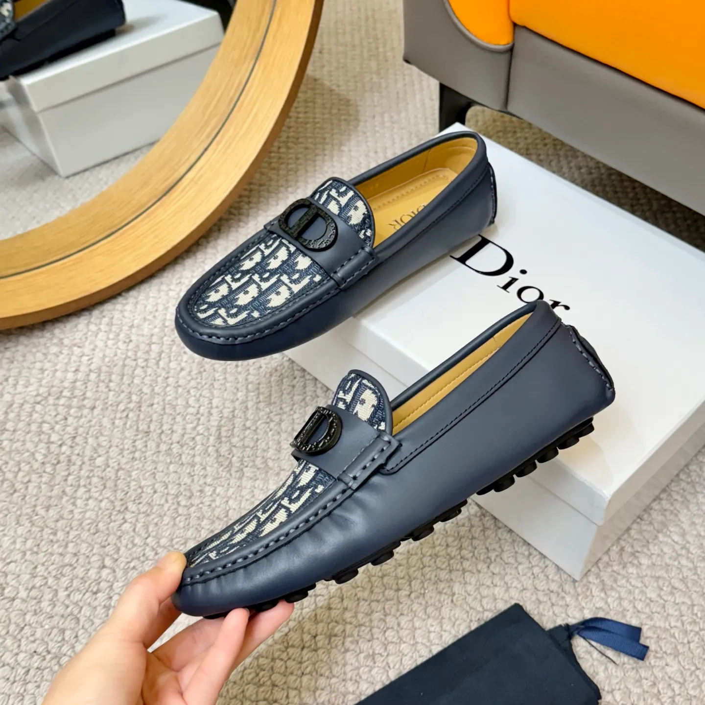 Men's clothing and shoes 💰420! (Yangli) Quality DIOR [Dior’s latest arrival] real auction hot-selling Doudou shoes 🔍DIOR) new Doudou shoes 👍Belgian designer Martin Margiela serves as Gucci shoe designer y full of charm, luxury style gentleman upper: imported cowhide, lining with spring sweat-absorbent first-layer sheepskin. Outsole Brand outsole, the last stitching on the bottom will never come off; equipped with classic Gucci exquisite hardware C D buckle💋The whole pair of shoes is fashionable and casual without losing high-end style; standard 38-46